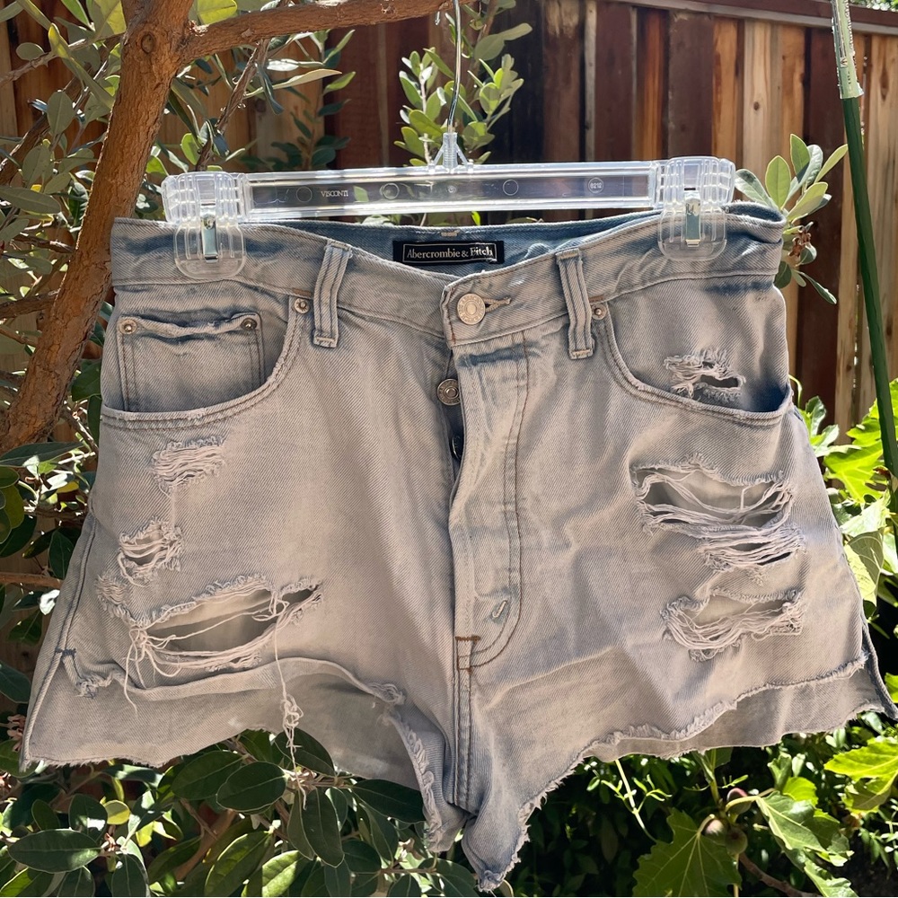 Abercrombie Denim Shorts Size 27 Lightwash